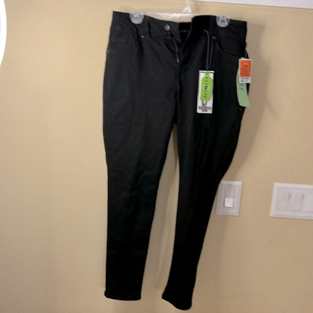 Black size 12p skinny jeans